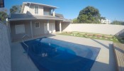 Casa nova com Piscina em Mariscal!