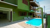 Casa com 5Q e Piscina a 50m de Canto Grande