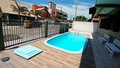 Casa com 5Q e Piscina a 50m de Canto Grande