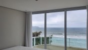 Alto padro beira mar!