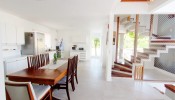 Casa linda de alto padro
