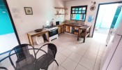 Casa com 6 dormitrios em Mariscal!