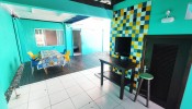 Casa com 6 dormitrios em Mariscal!
