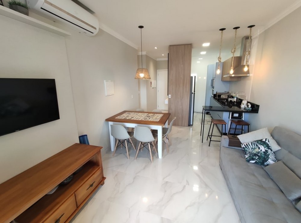 Apartamento de alto padro (condomnio com piscina