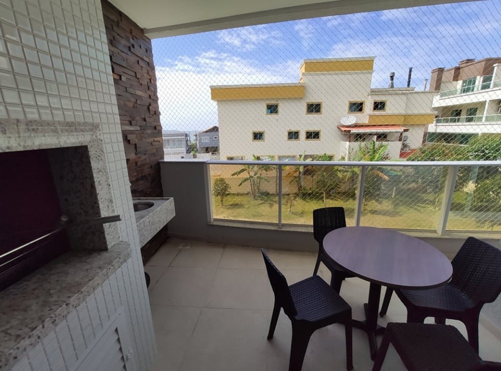 Apartamento de alto padro (condomnio com piscina