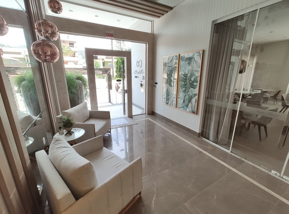 Apartamento de alto padro (condomnio com piscina