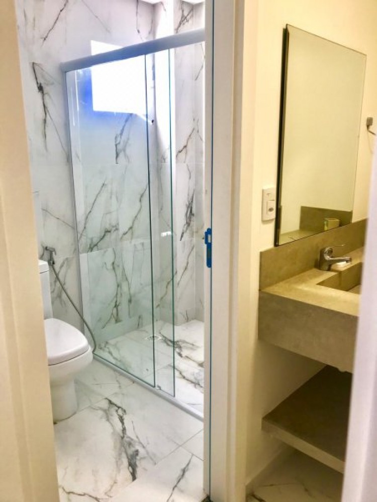 Apartamento de 3 sutes p na areia em Mariscal!