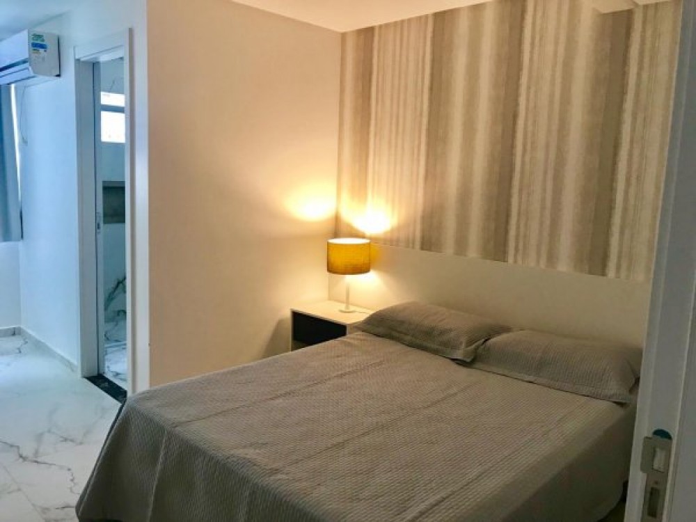 Apartamento de 3 sutes p na areia em Mariscal!