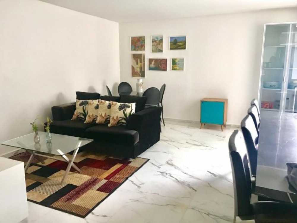 Apartamento de 3 sutes p na areia em Mariscal!