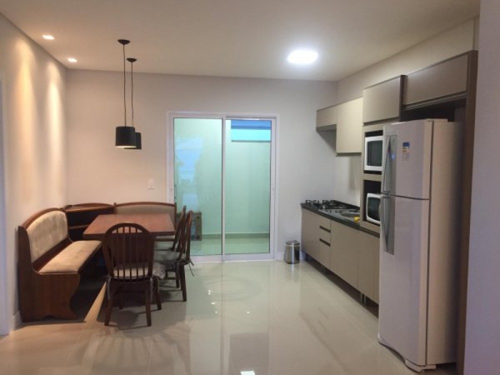 Lindo apartamento garden com 2 dormitrios