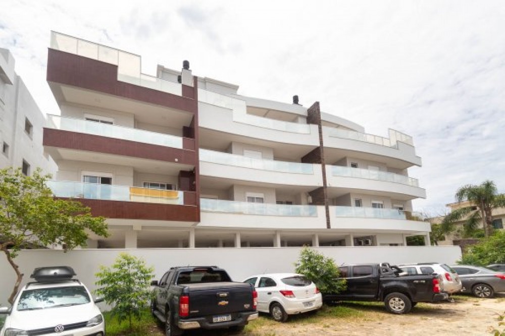 Lindo apartamento de 2 dormitrios em Mariscal