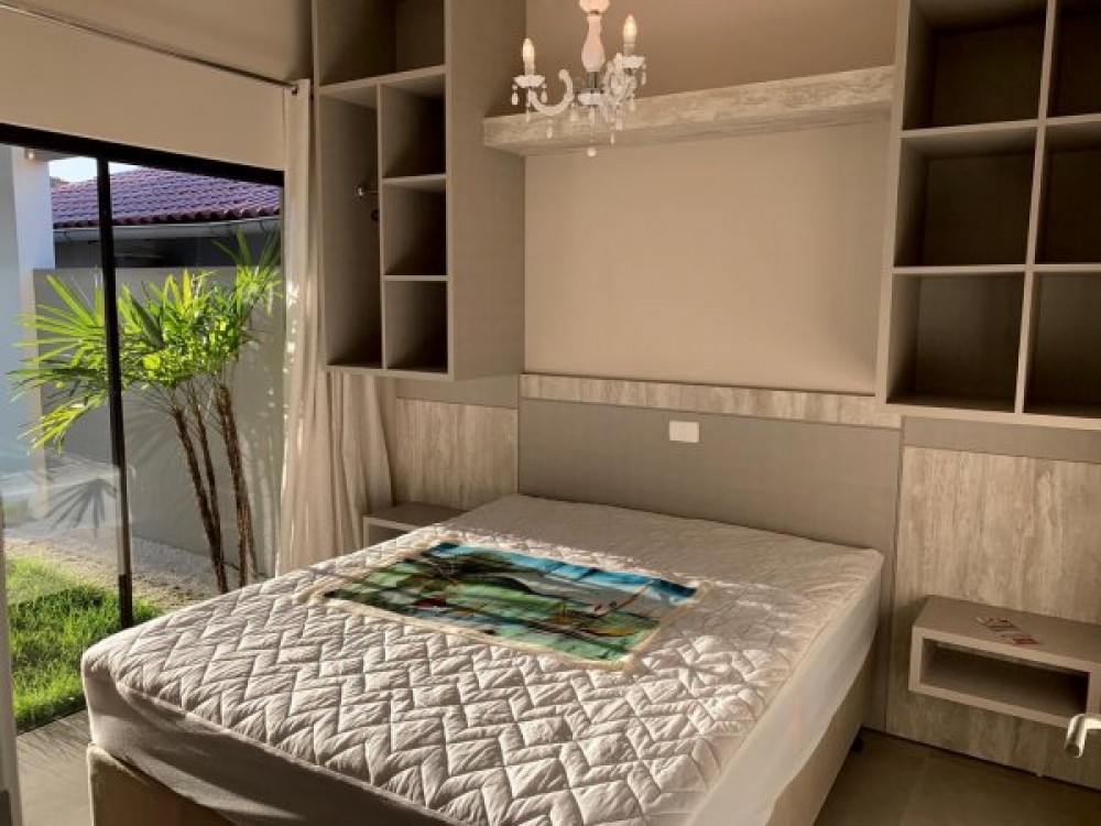 Linda casa com 4 sutes e piscina!