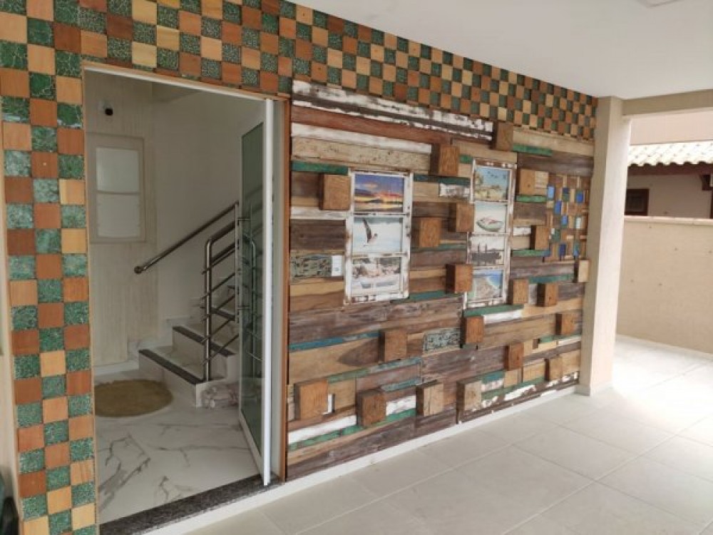 Apto novo de 3 dormitrios em Mariscal