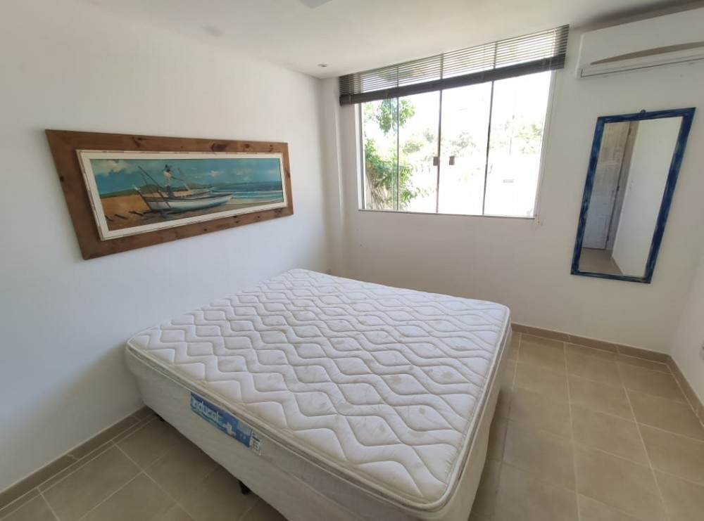 Casa com piscina em Mariscal!