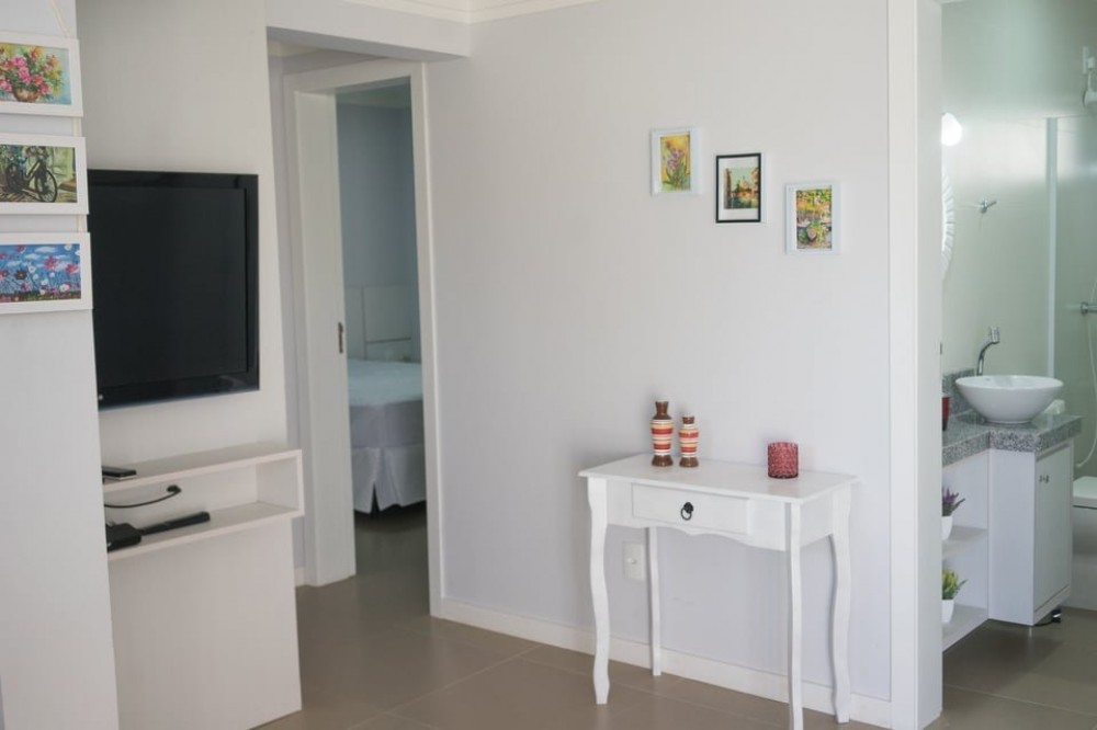 Casa nova com Piscina em Mariscal!