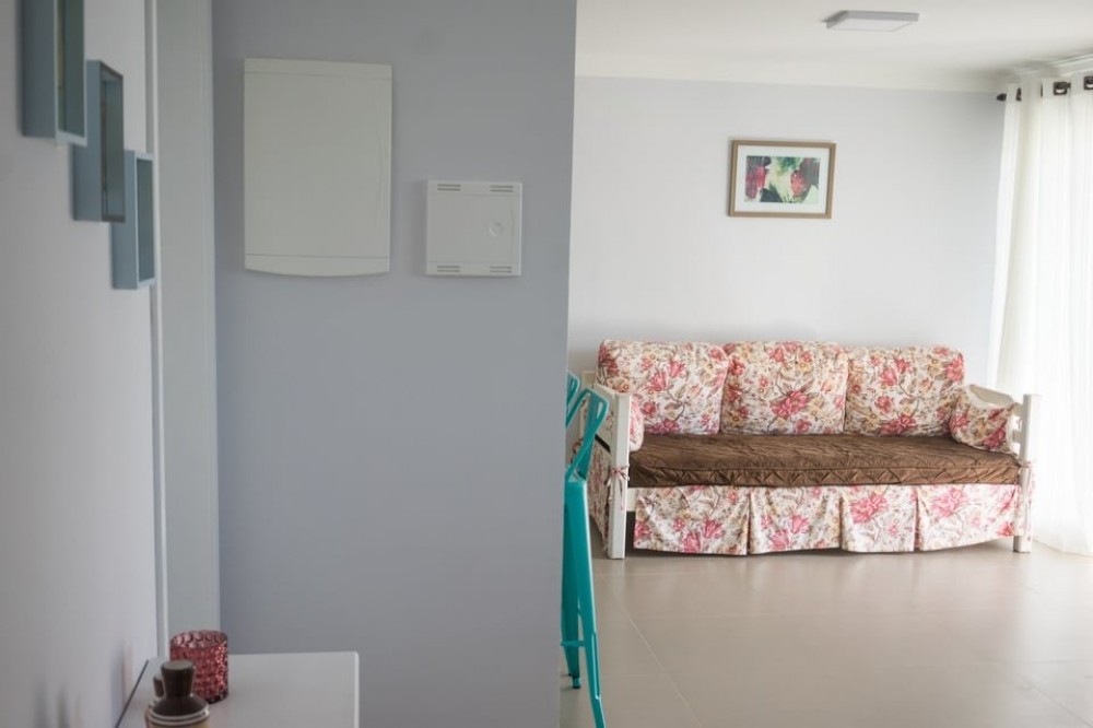 Casa nova com Piscina em Mariscal!