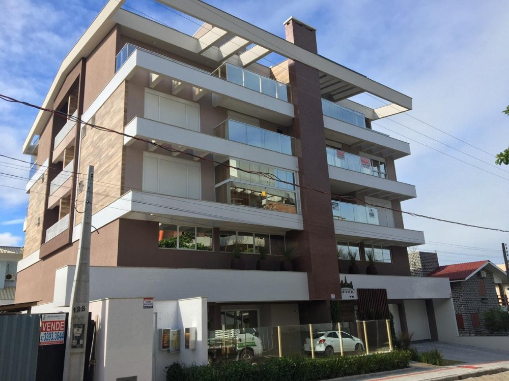 Linda cobertura com vista para o mar em Canto Gran