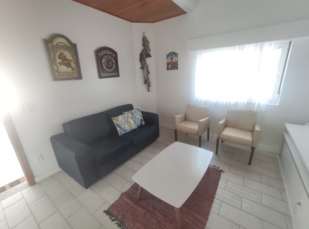 Casa Aconchegante  beira mar, 5 dormitrios.