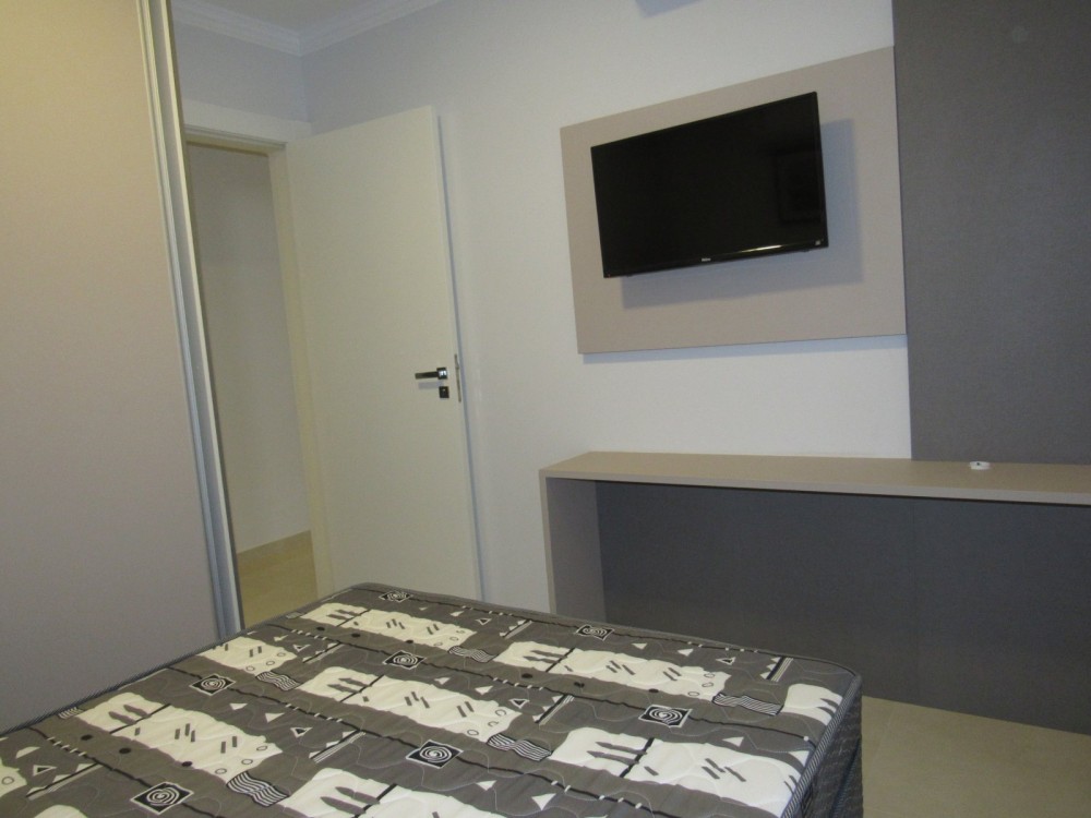 Apartamento alto padro,  200m do mar em Mariscal