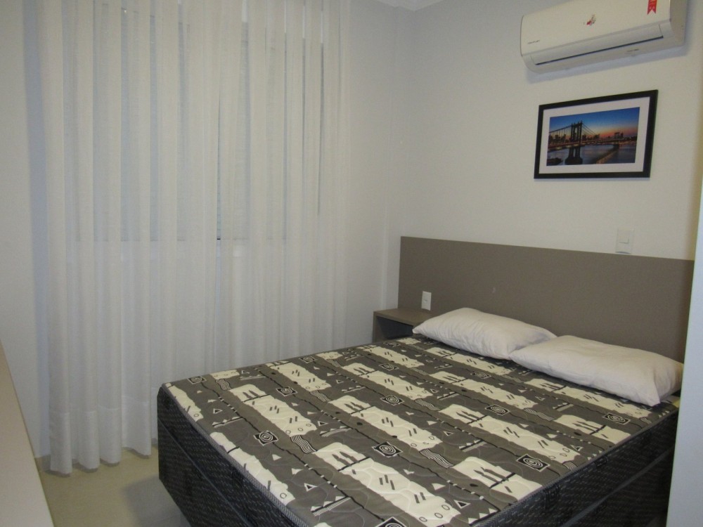 Apartamento alto padro,  200m do mar em Mariscal