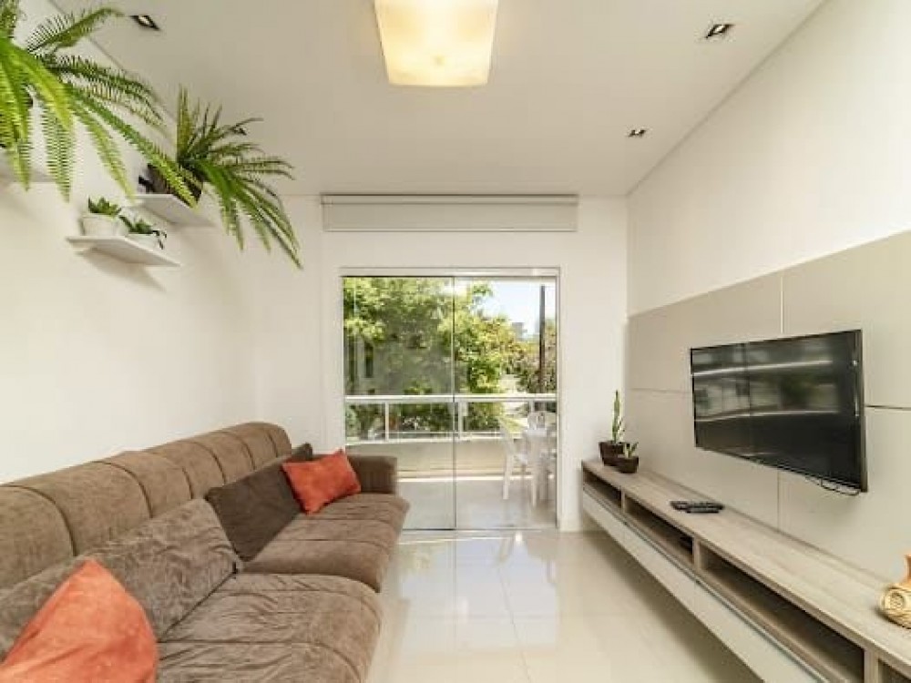 LINDO APARTAMENTO RES. VIAPANA