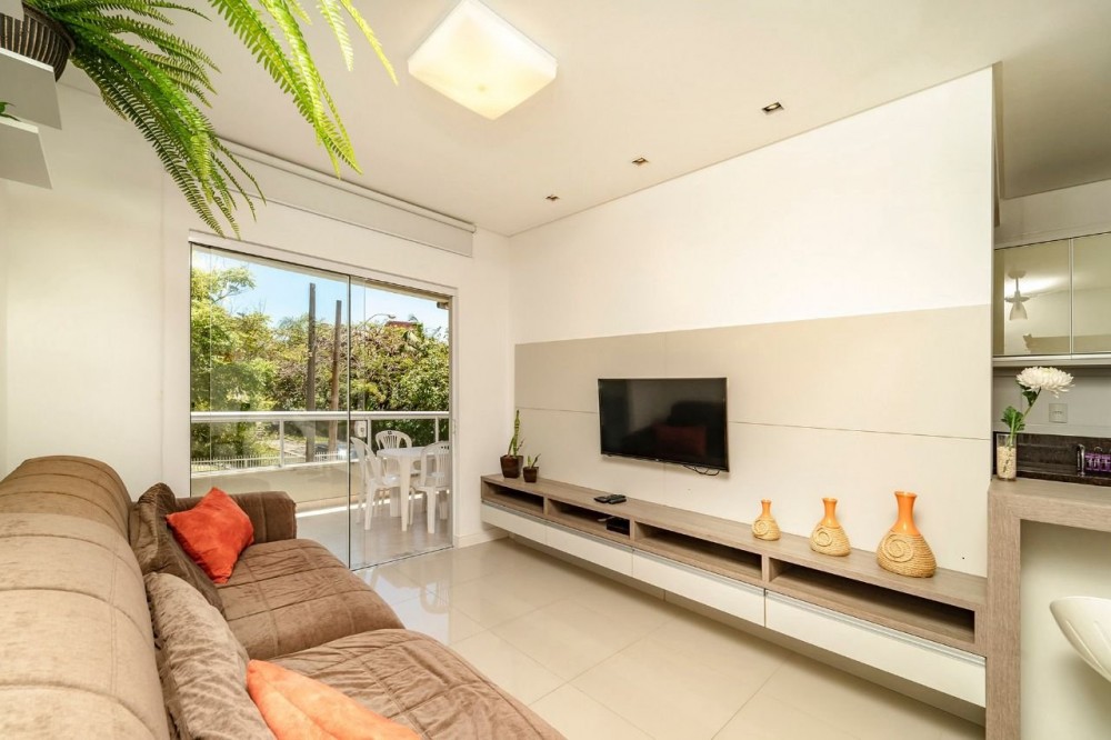 LINDO APARTAMENTO RES. VIAPANA