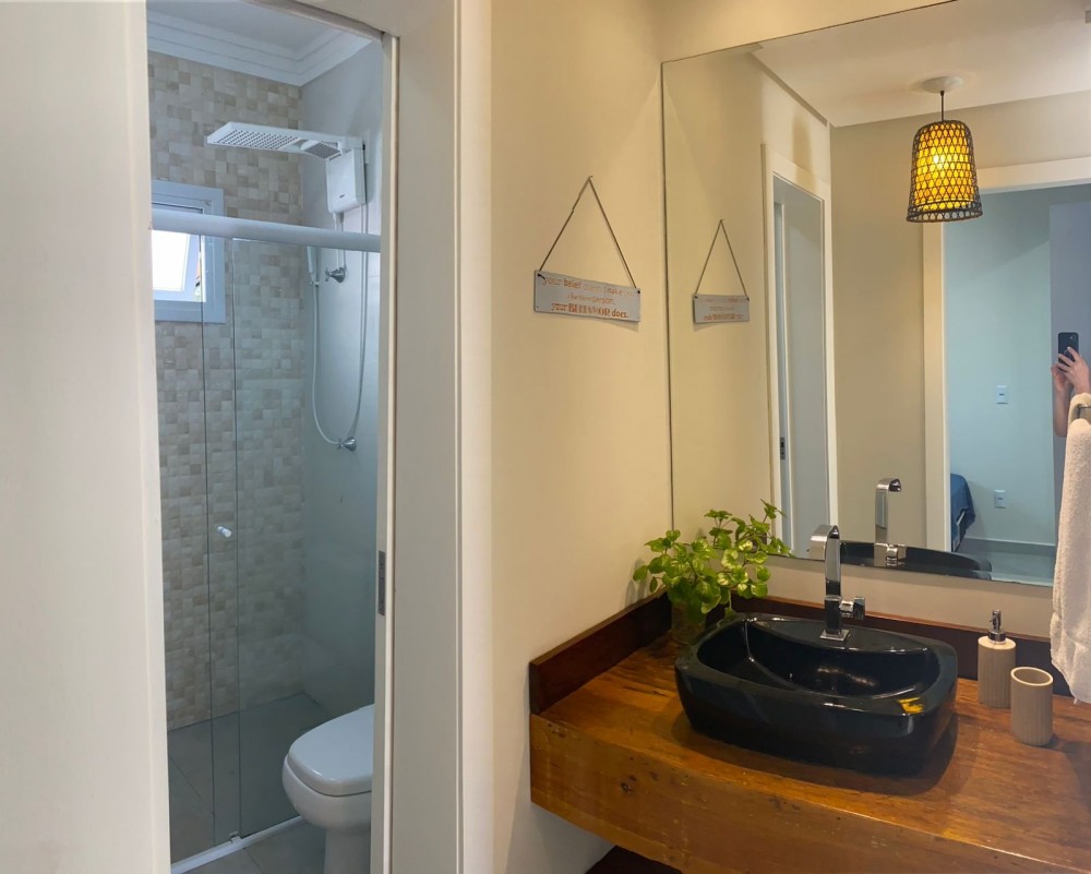 Lindo sobrado para a famlia em Mariscal