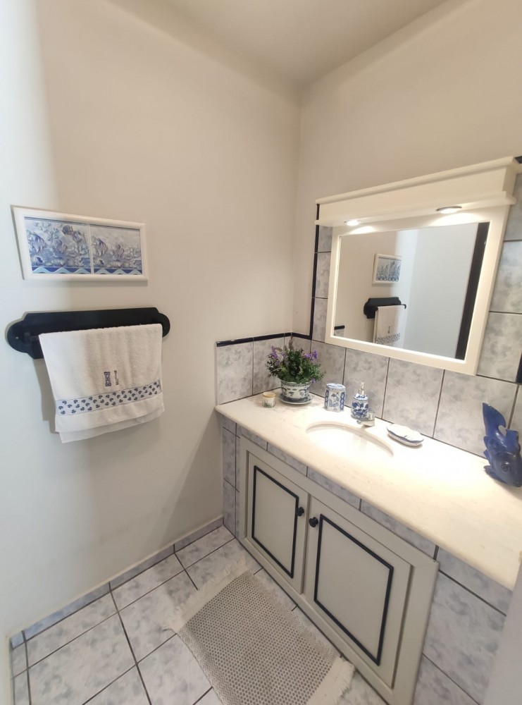 Casa impecvel na beira mar de Mariscal!