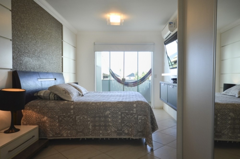 Casa c/ piscina em Mariscal!