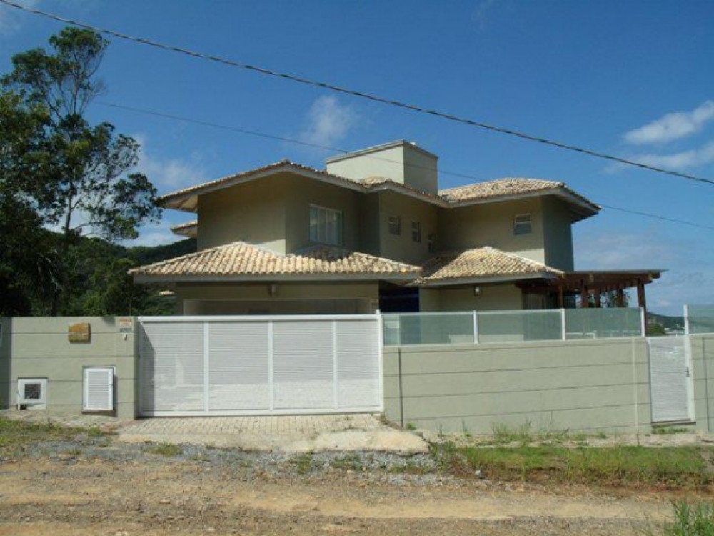 Casa c/ vista para o mar