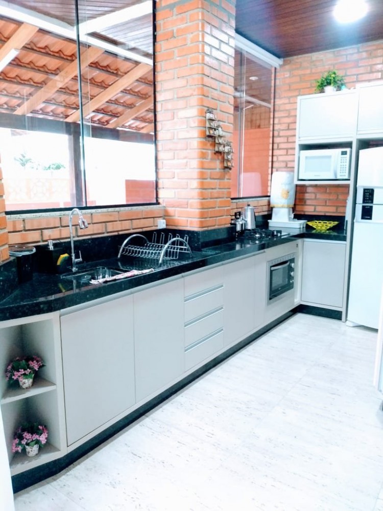 A casa das suas frias!