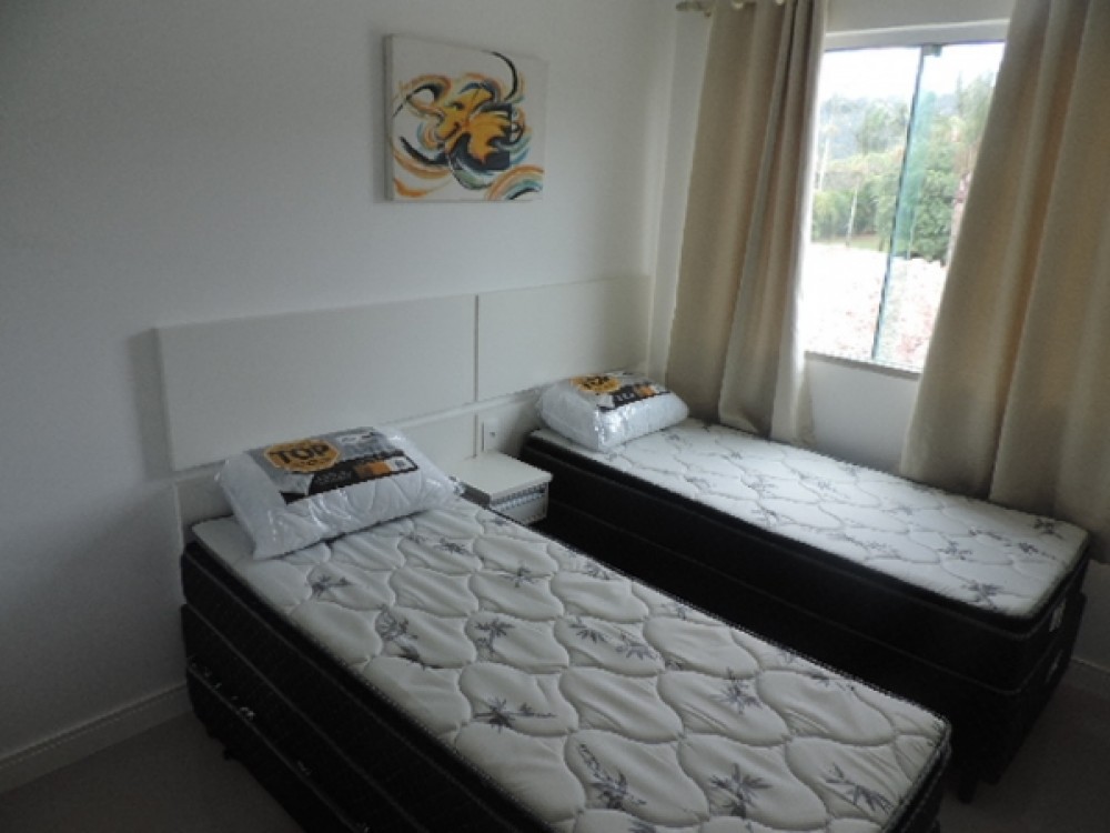 Apartamento alto padro em Mariscal