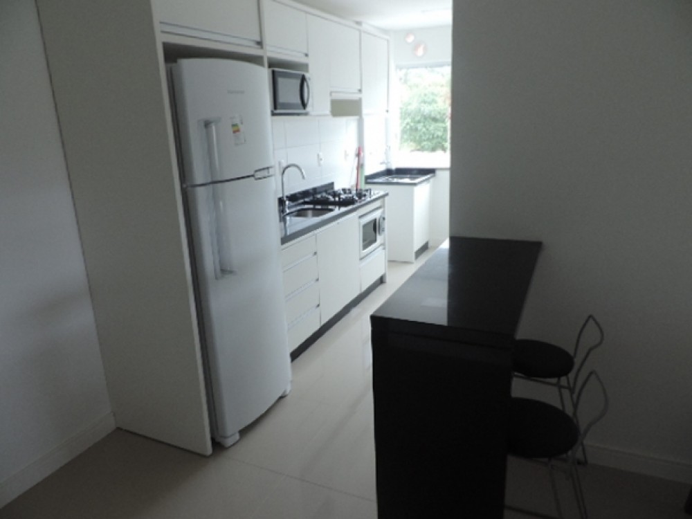 Apartamento alto padro em Mariscal