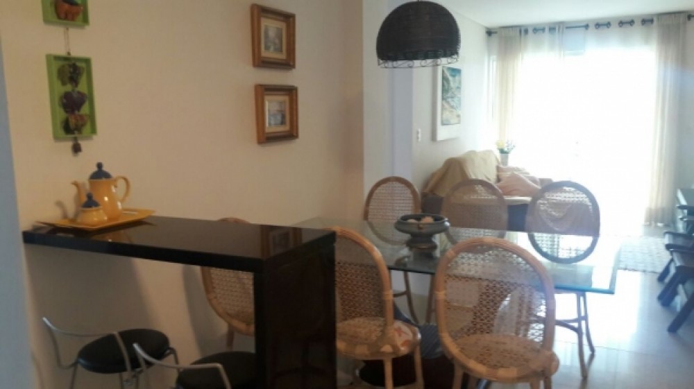 Apartamento alto padro em Mariscal