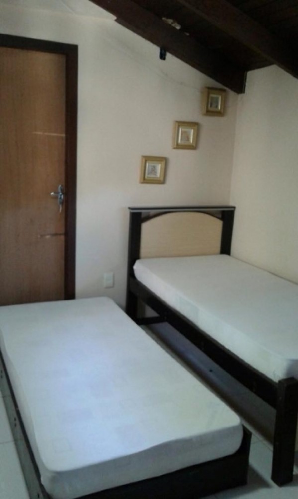 Linda casa em Mariscal!