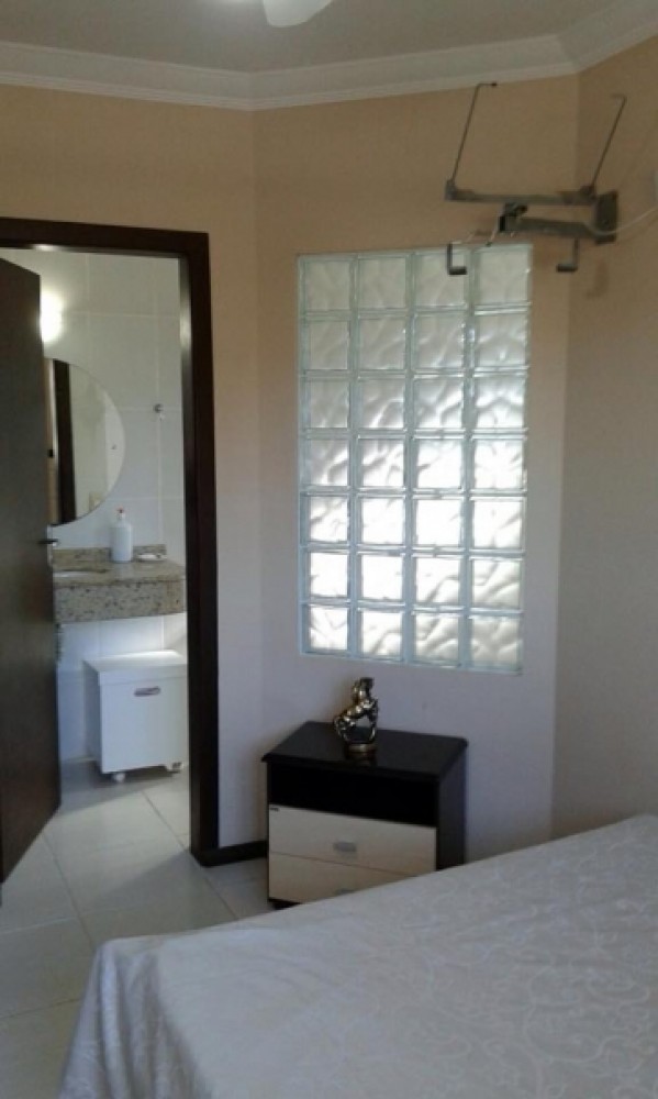 Linda casa em Mariscal!