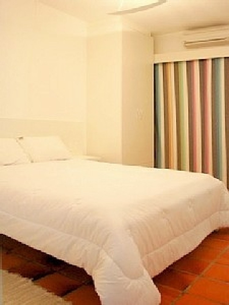 Casa alto padro 5 sutes frente ao mar