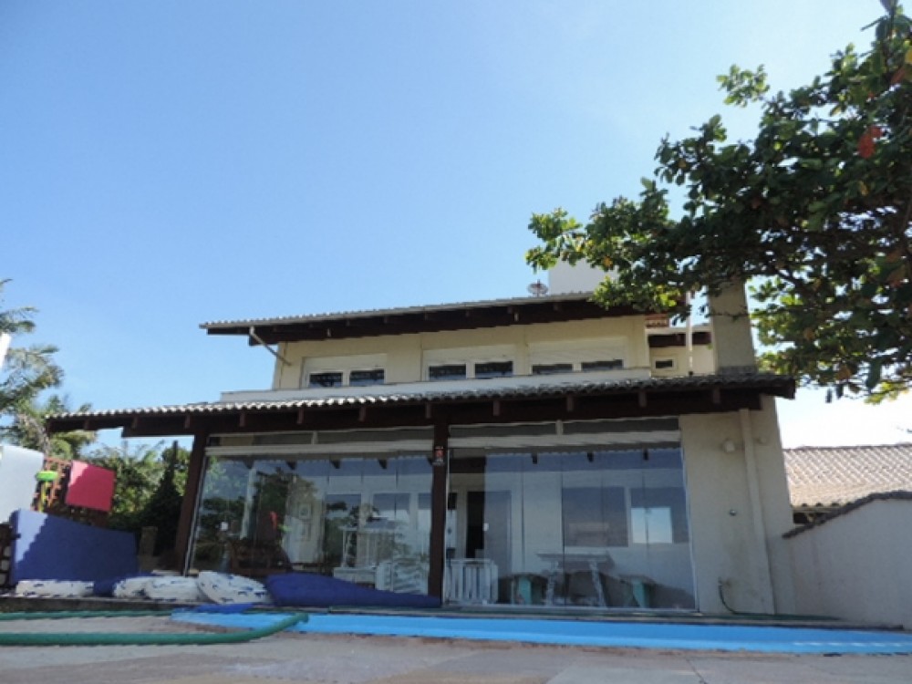 Beira mar espetacular em Bombinhas!