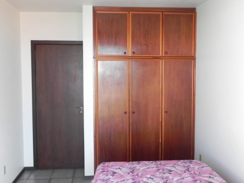 Triplex de 5 dorm e vista para o mar