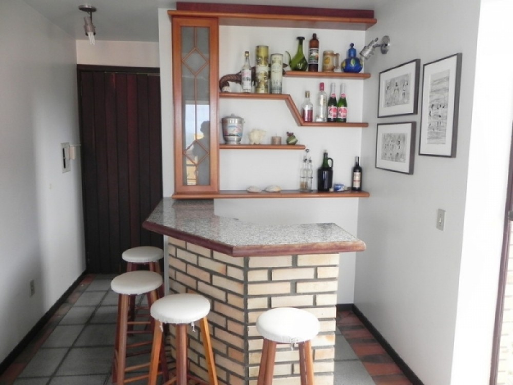 Triplex de 5 dorm e vista para o mar