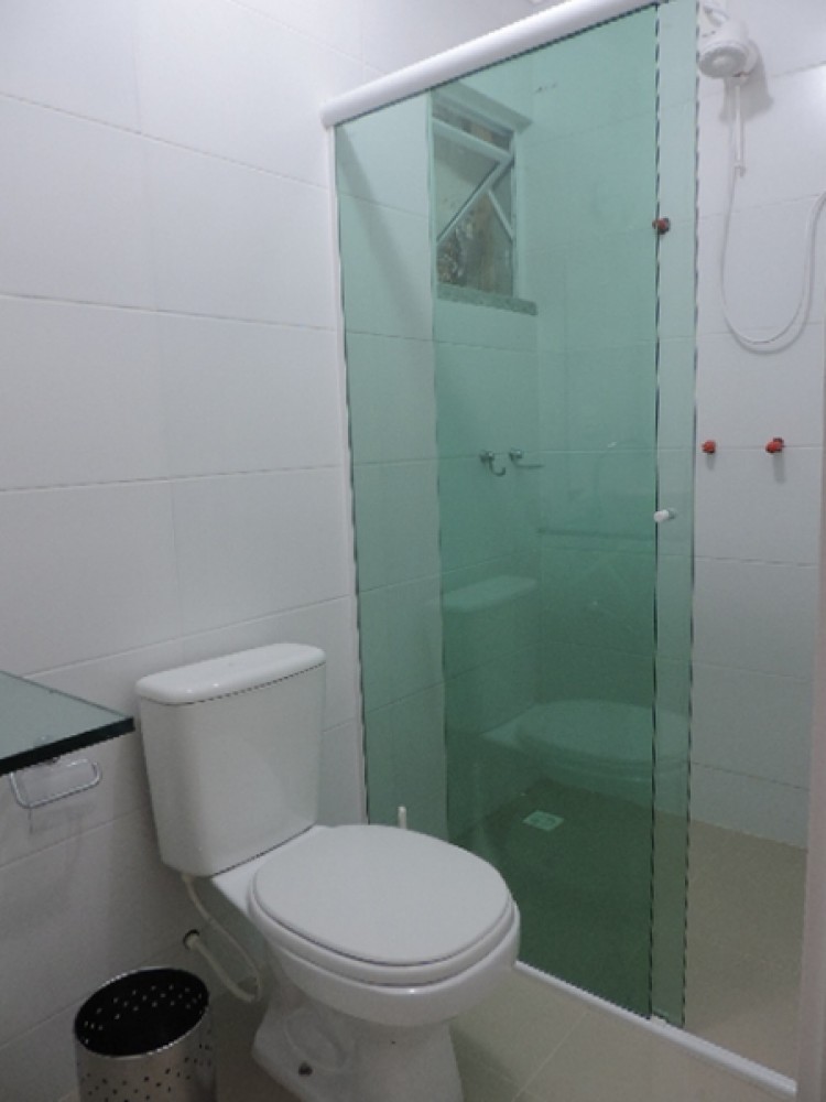 Cobertura duplex, com vista para o mar.