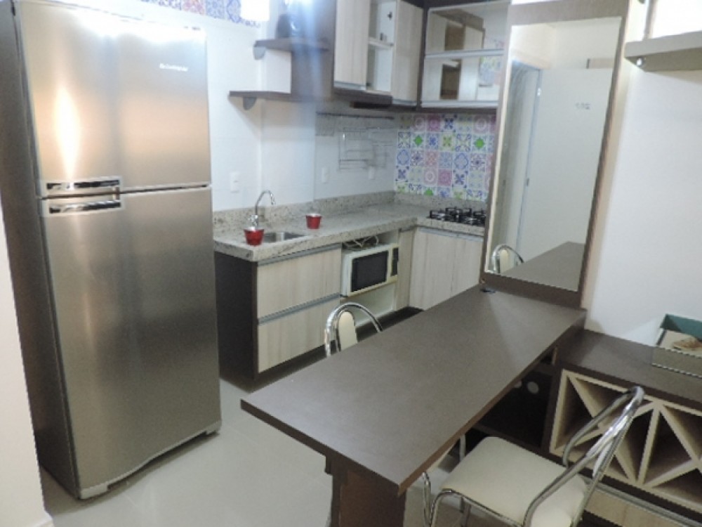 Cobertura duplex, com vista para o mar.