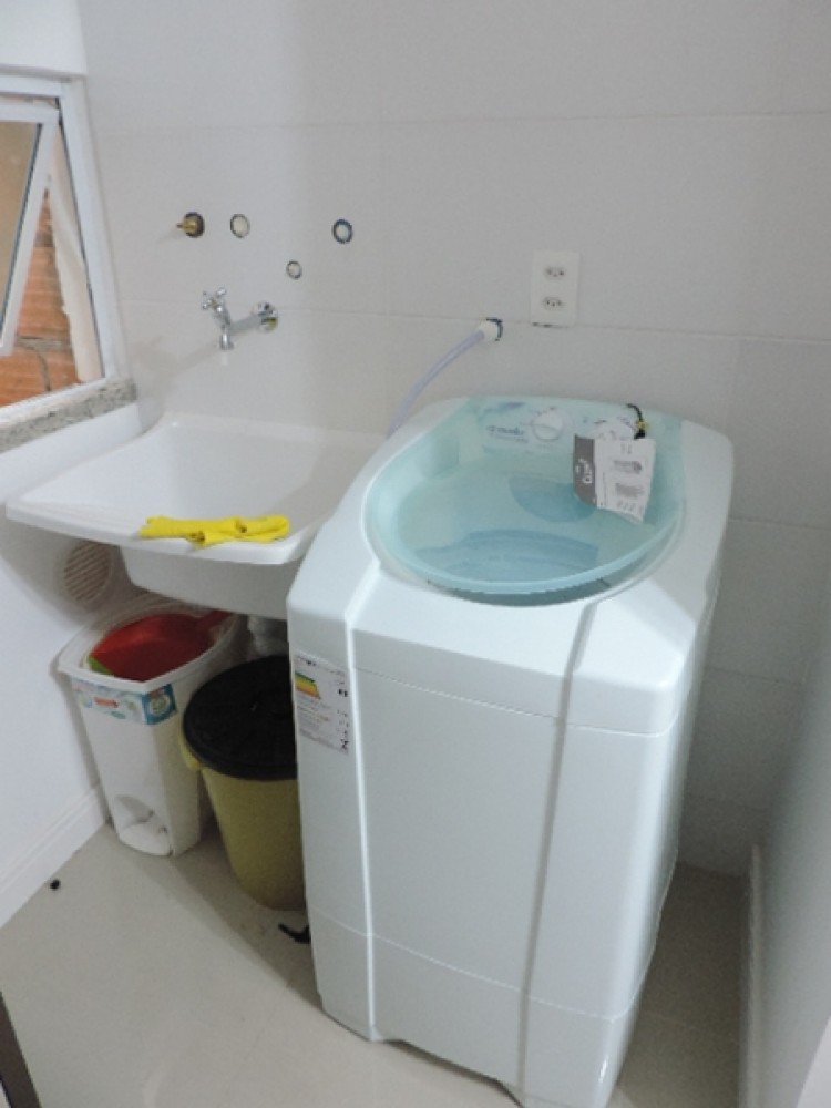 Cobertura duplex, com vista para o mar.