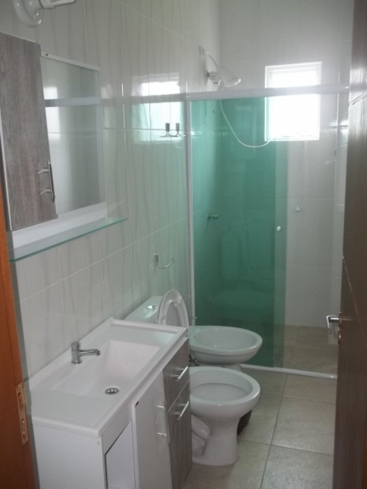 Sobrado novo em Mariscal!