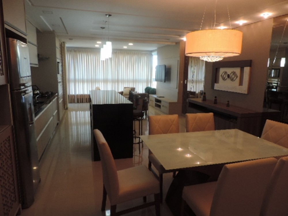 Cobertura alto padro em Mariscal