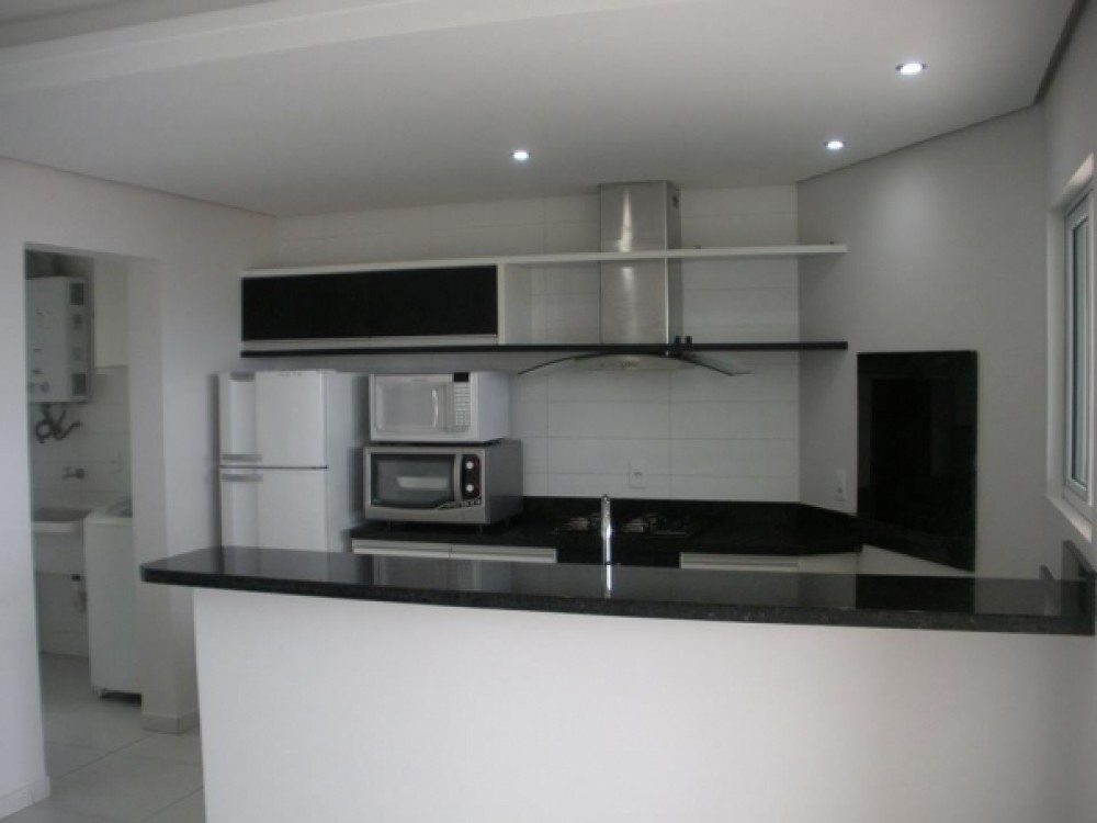 Alto padro beira mar!