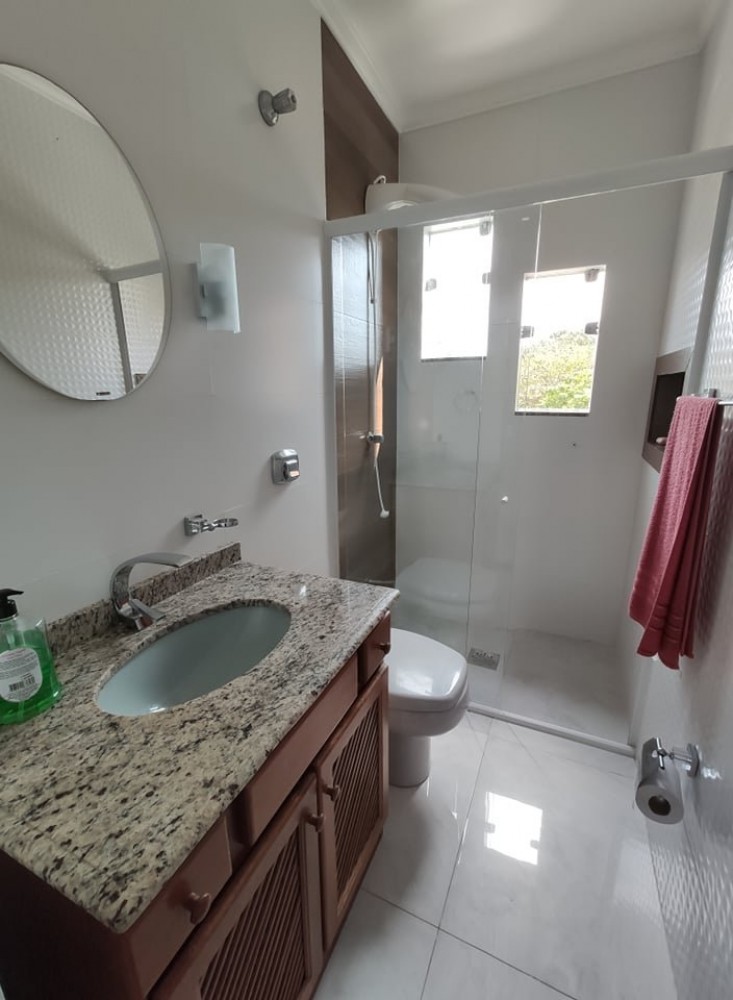 Linda casa com piscina em Mariscal