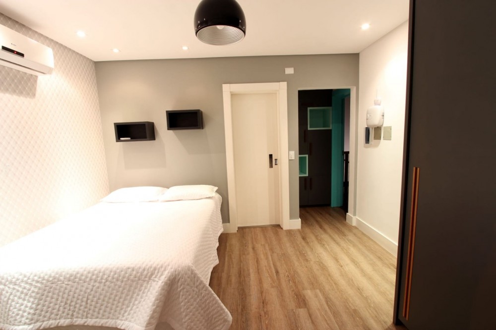 Casa linda de alto padro