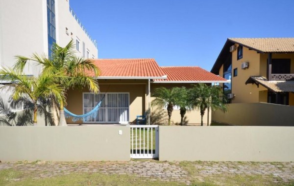 Linda casa confortvel de alto padro