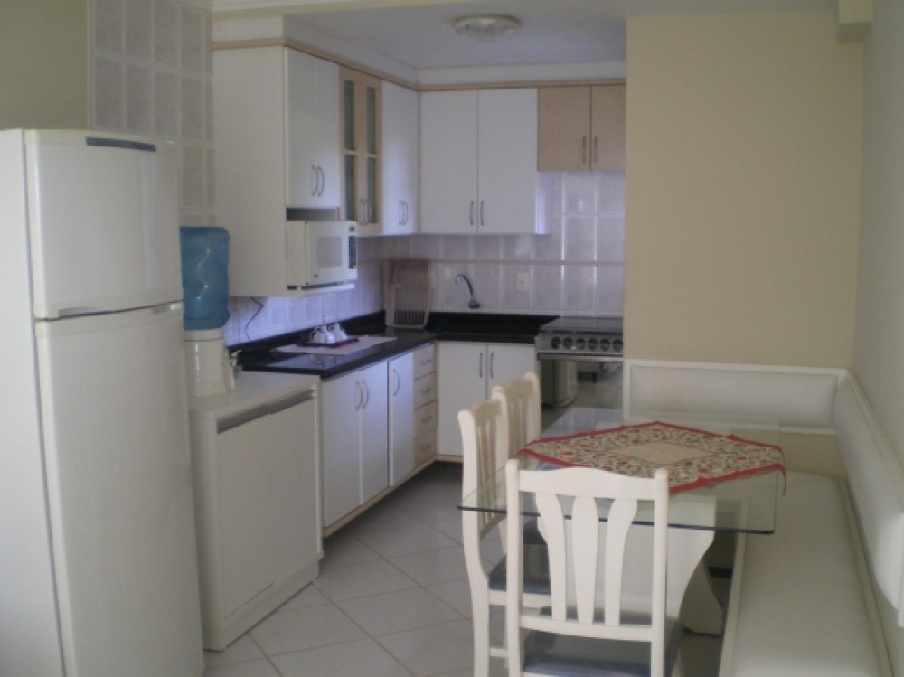 Lindo sobrado perto do mar